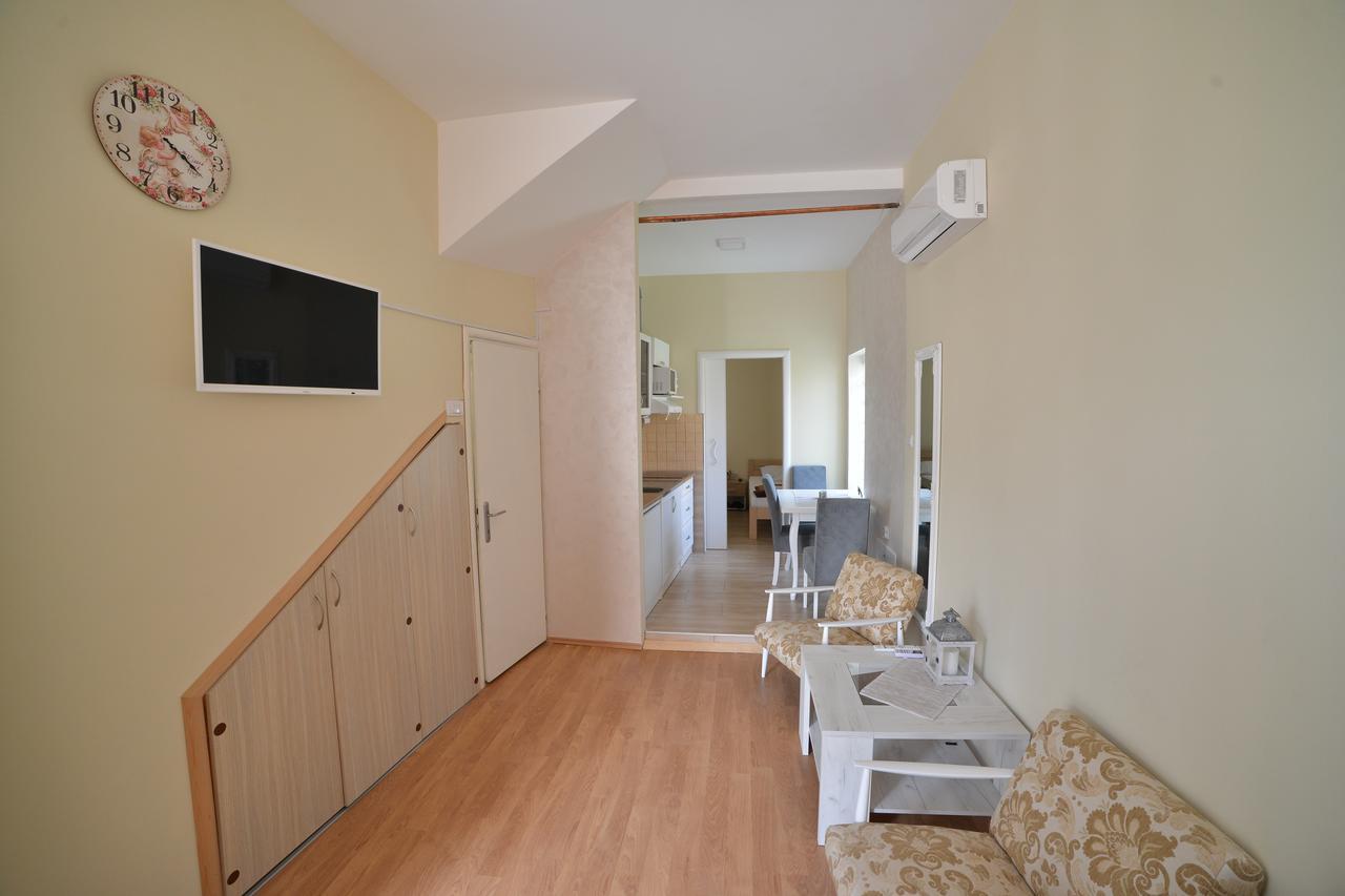 Apartmani Mv Užice Exteriér fotografie